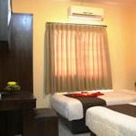 Asher Bali Transit Kuta Lombok Dış mekan fotoğraf